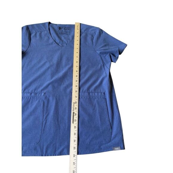 NWOT Figs Limited Edition Big Sky Fion Scrub Set Size S Blue Blue Joggers & Top - Picture 10 of 15
